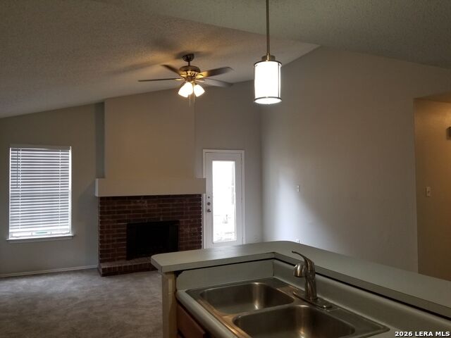 9207 Shadow Crest Dr Property Photo 9