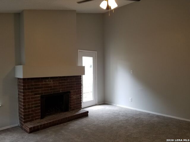 9207 Shadow Crest Dr Property Photo 11