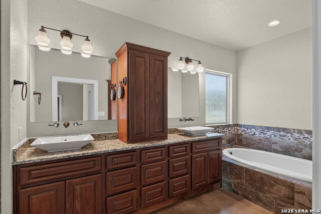 979 Long Meadow Property Photo 20