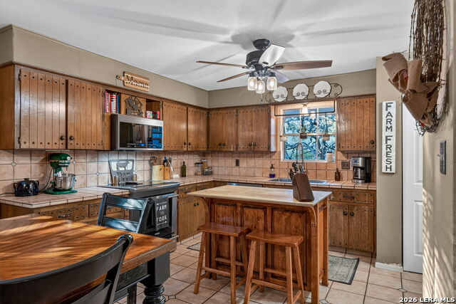 9707 Windwood Dr Property Photo 8