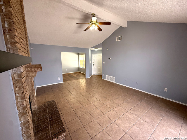 10040 Woodtrail Property Photo 5