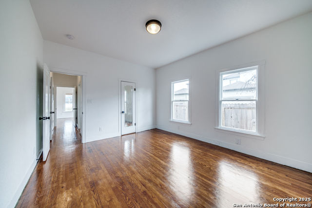 322 E Locust Property Photo 10