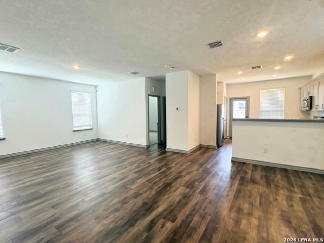 157 Winding Windmill Property Photo 3