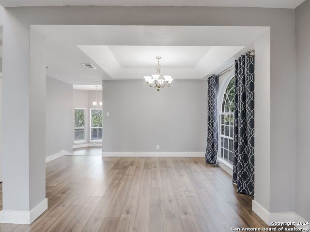 15711 Wolf Creek St Property Photo 7
