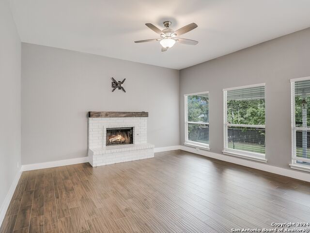 15711 Wolf Creek St Property Photo 9