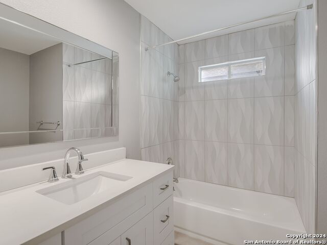 15711 Wolf Creek St Property Photo 19