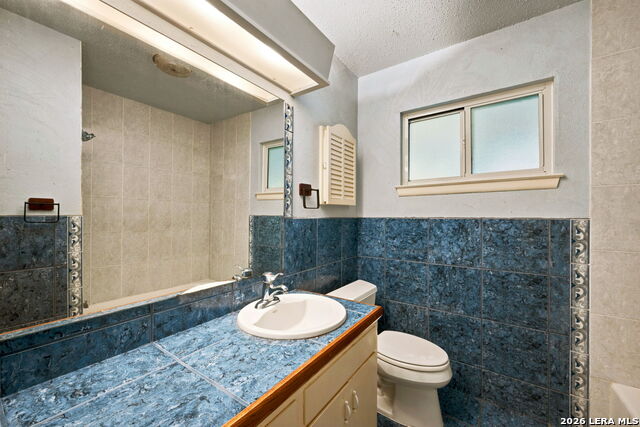 6702 Forest Dell St Property Photo 25