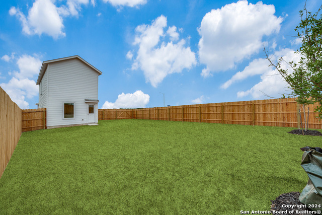 3704 Millbrook Way Property Photo 22