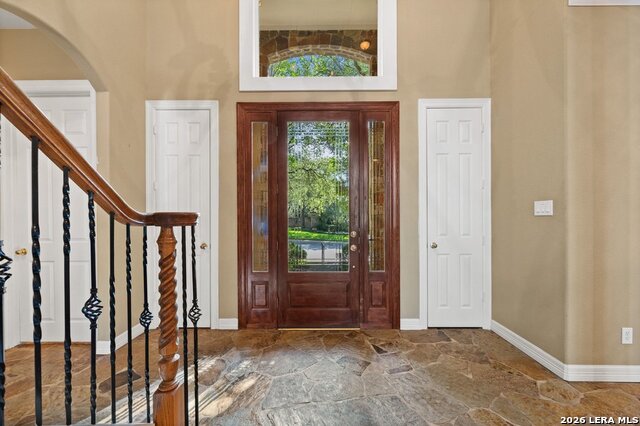17323 Fountain Bluff Dr Property Photo 2