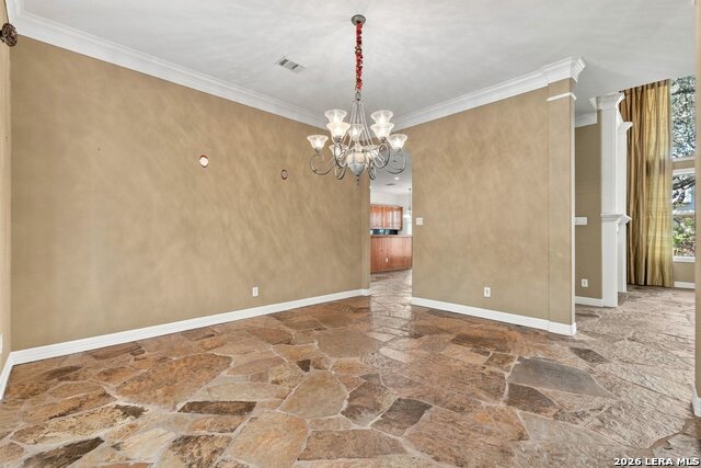 17323 Fountain Bluff Dr Property Photo 7
