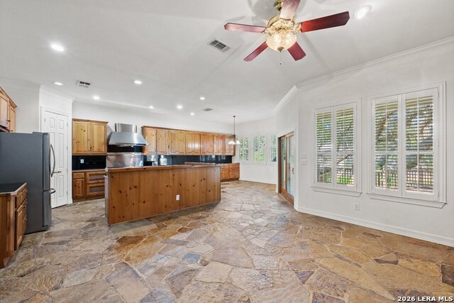 17323 Fountain Bluff Dr Property Photo 23