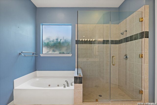 17323 Fountain Bluff Dr Property Photo 30