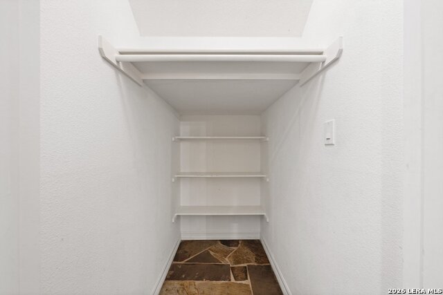 17323 Fountain Bluff Dr Property Photo 33