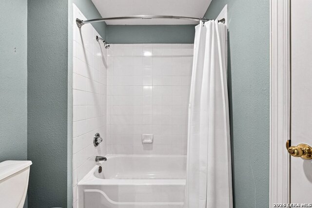 17323 Fountain Bluff Dr Property Photo 47