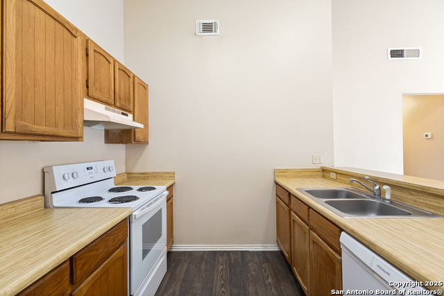 13778 George Rd Property Photo 13