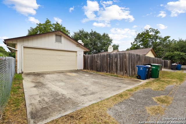 13778 George Rd Property Photo 24