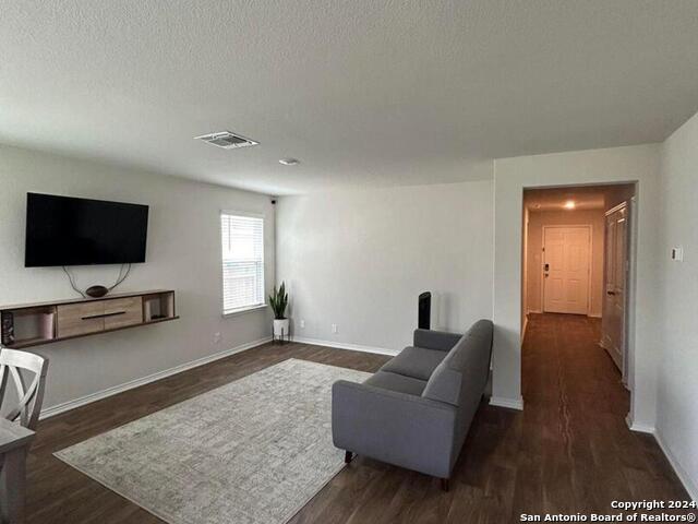 13711 Red Rock Run Property Photo 10