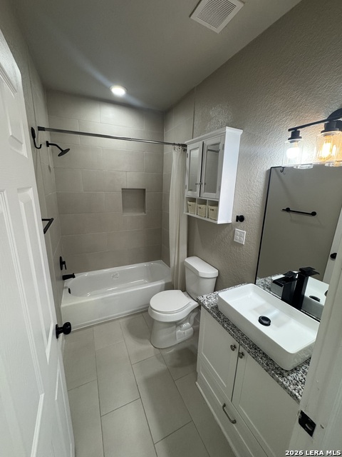 854 Canton Property Photo 7