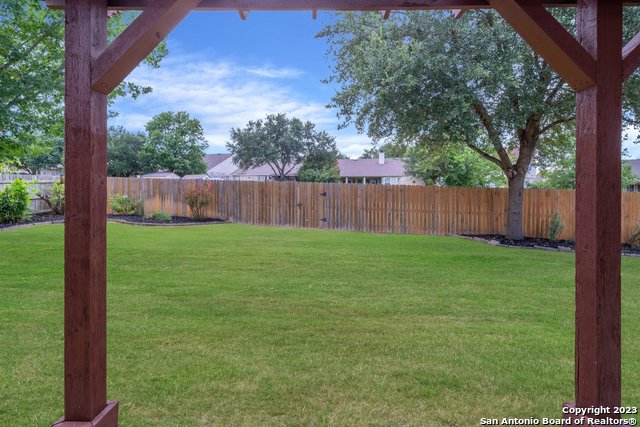 306 Birkdale Dr Property Photo 39