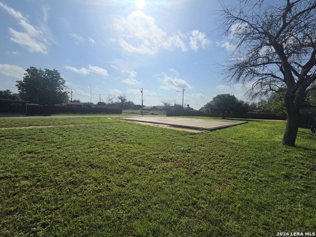1438 N Huajillo St Property Photo 6