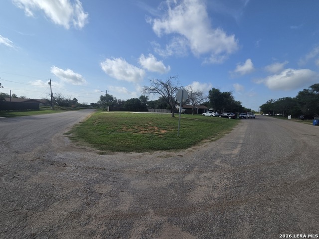 1438 N Huajillo St Property Photo 16