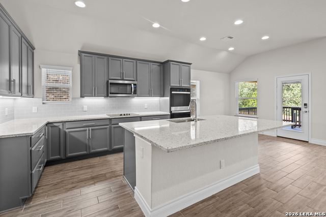 2250 Steerhead Trl Property Photo 14