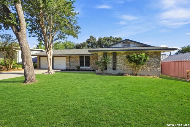 223 Summertime Dr Property Photo 2