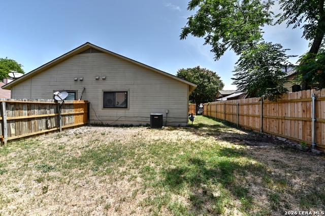 3412 Ridge Ash Property Photo 26