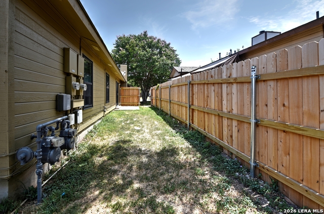 3412 Ridge Ash Property Photo 27