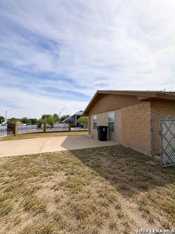 1203 N Bibb Ave Property Photo 2