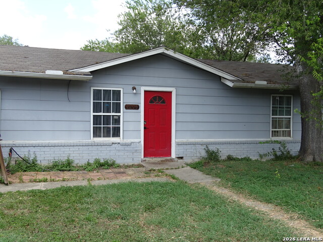 4806 Castle Kent Property Photo 3