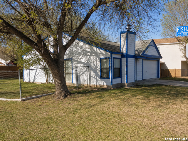 9902 Sandy Fld Property Photo 3