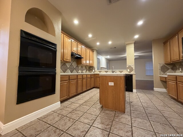 3419 Windy Ridge Ct Property Photo 2