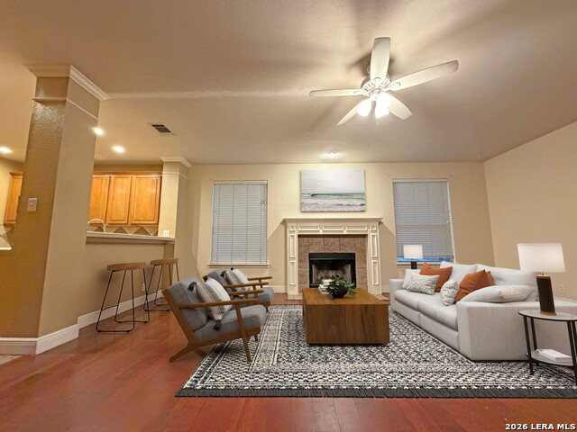 3419 Windy Ridge Ct Property Photo 4