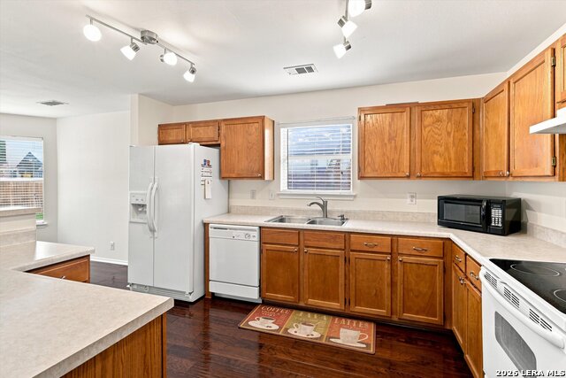 5435 Stormy Breeze Property Photo 13