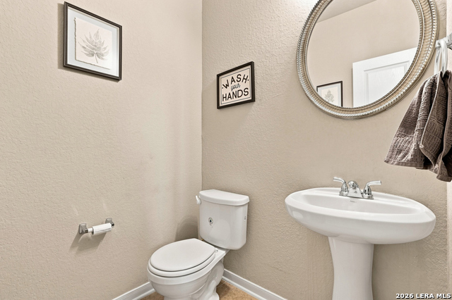 1842 Golden Maple Property Photo 8