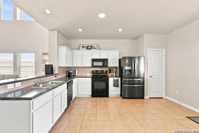 1842 Golden Maple Property Photo 14
