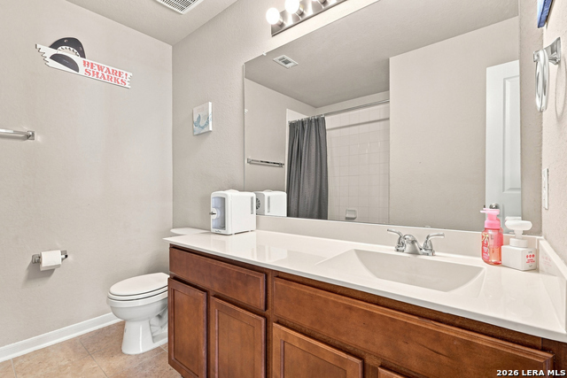 1842 Golden Maple Property Photo 25