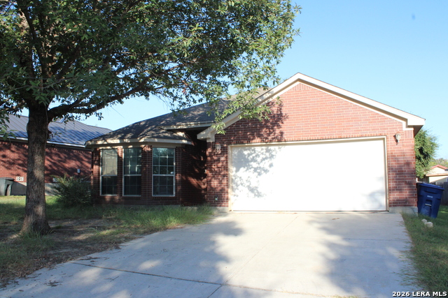 9718 Emerald Place Property Photo 2
