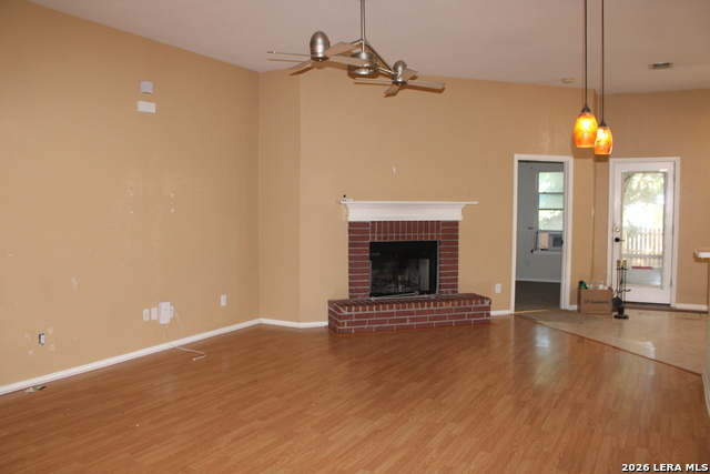 9718 Emerald Place Property Photo 7