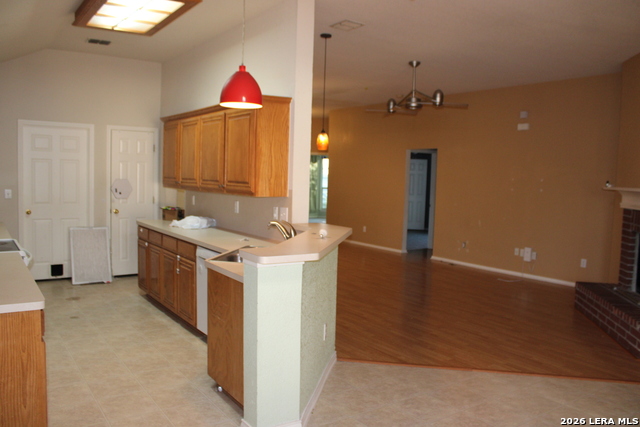 9718 Emerald Place Property Photo 13