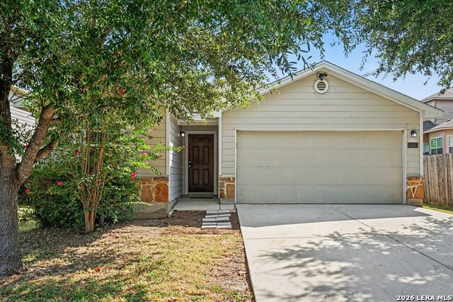 1838 Hamilton Pool Property Photo 2