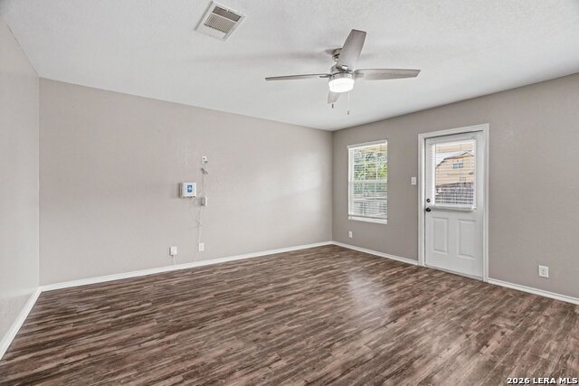 1838 Hamilton Pool Property Photo 4