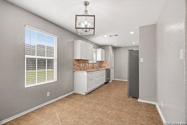 1838 Hamilton Pool Property Photo 6
