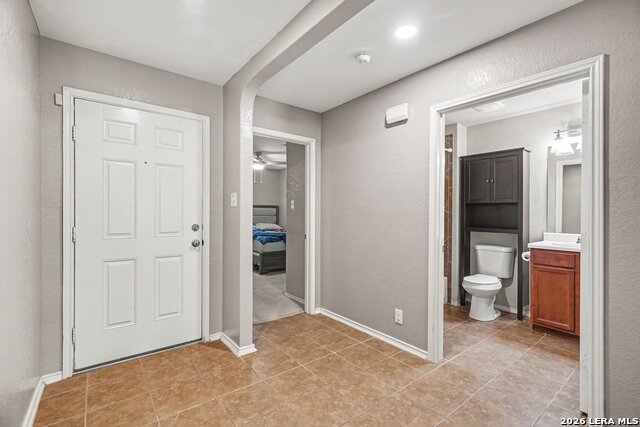 1838 Hamilton Pool Property Photo 9