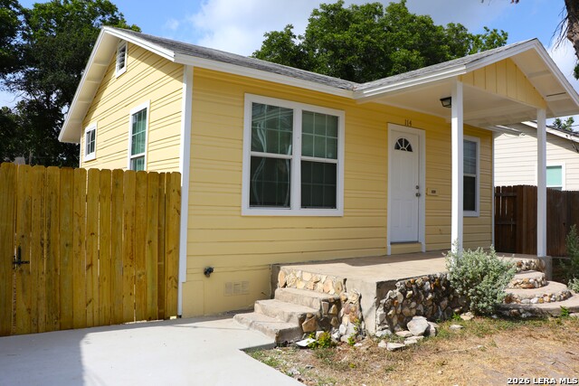 114 Pruitt Ave Property Photo 3