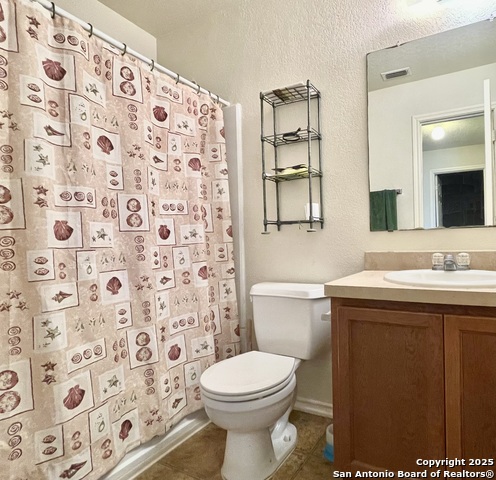 910 Absolon Farm Property Photo 14