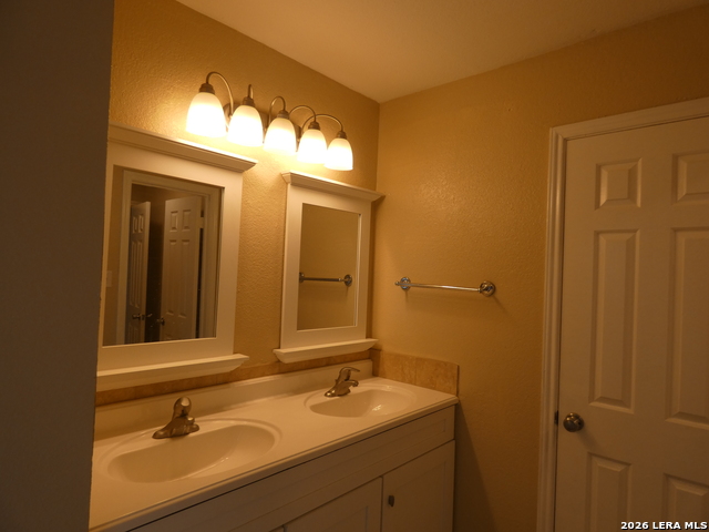 8686 Ridge Mile Dr Property Photo 11