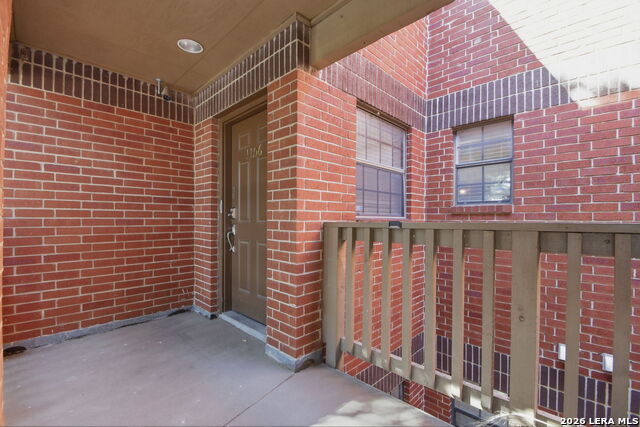 7930 Roanoke Run Property Photo 3