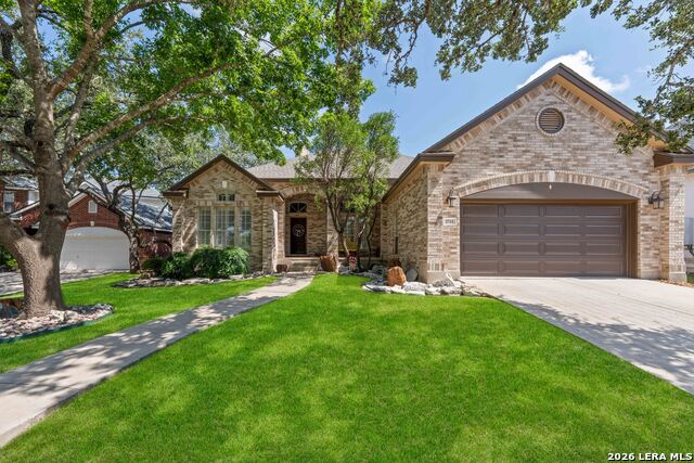 1711 Sandringham Property Photo 4